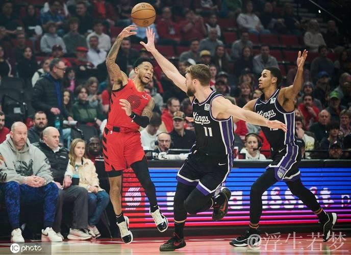 国王战胜开拓者,萨博尼斯砍下22分19板6助 国王战胜开拓者,萨博尼斯砍下22分19板6助